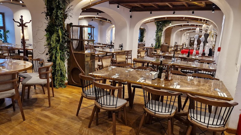Restaurant Hanu' lui Manuc